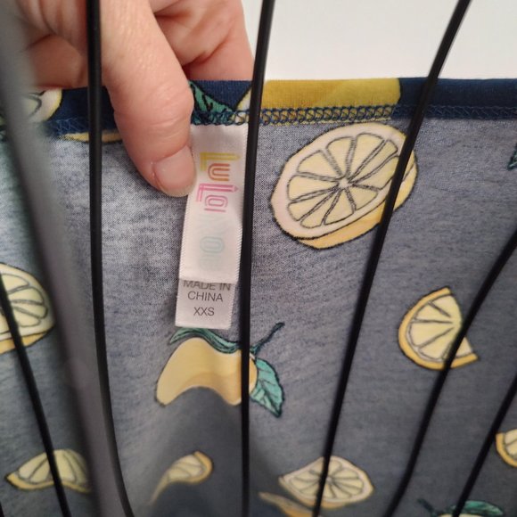 LuLaRoe Classic Tee (tee only!) - Picture 7 of 8